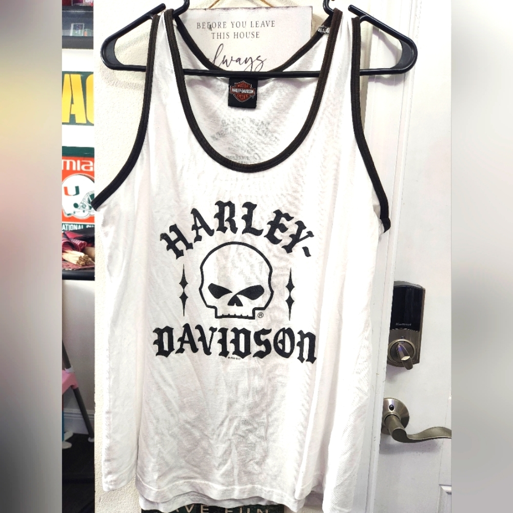 Womens tank top